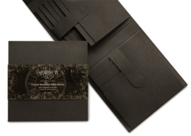 Graphic 45 Trifold Waterfall Folio Album Black