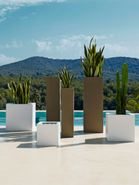 Kunststof design plantenbak 'Cub' L80 x B80 x H80 cm