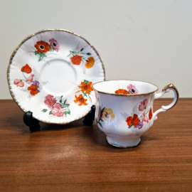 Kop en Schotel - Royal Adderly - Bloemen