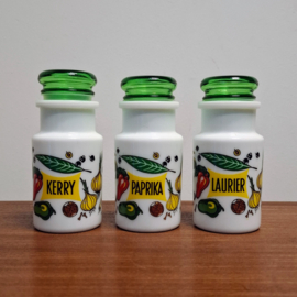Vintage Kruidenpotjes van Melkglas
