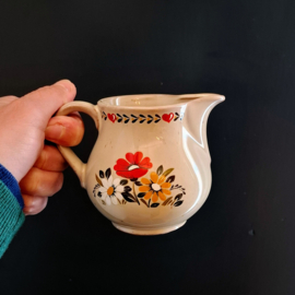 Vintage Winterling Suikerpot en melkkan - Bloemen en Hartjes - German Country