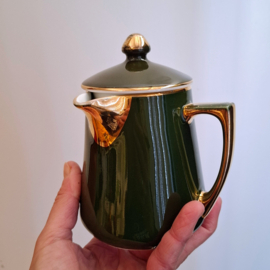 S.P.M. Melkkan -  donkergroen met goudkleurige details