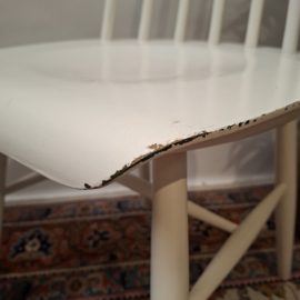 2 Vintage Topiovaara Stoelen - Wit geschilderd - Spijlenstoel