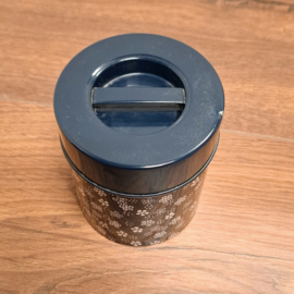 Blik - Donkerblauw met witte bloemetjes