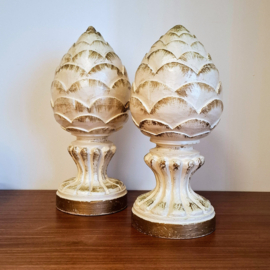2 Dennenappels van Hout - Decoratie
