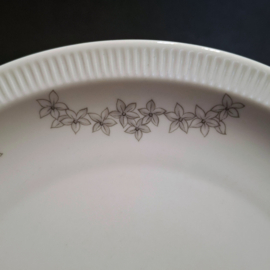 Vintage Bord Arzberg met grijze Bloemetjes Ø 24 cm