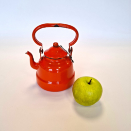 Emaille Theepotje - made in Yugoslavia