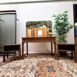 Pander Kaptafel met Spiegel en 2 Nachtkastjes Jaren 20 - Drieluikspiegel