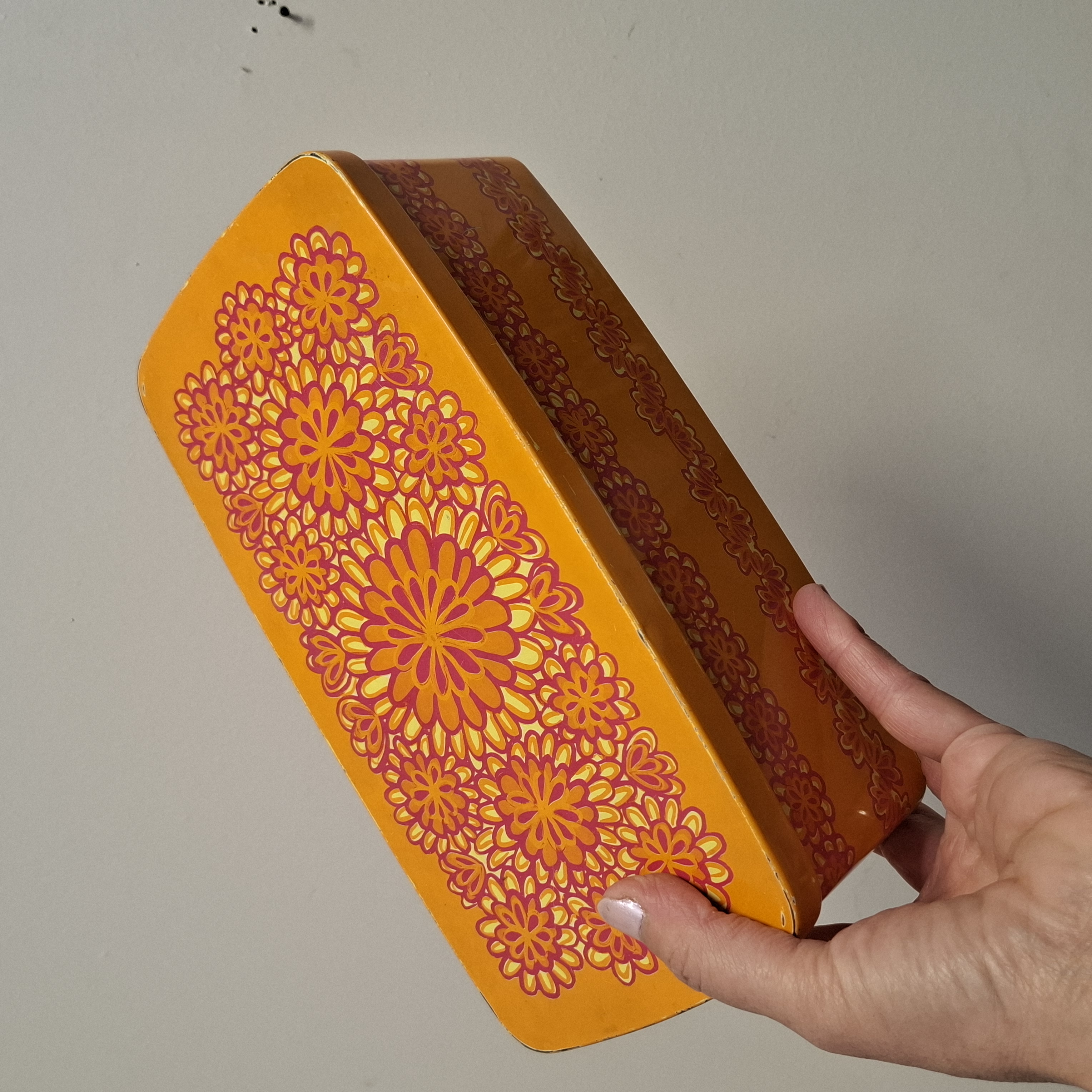 Etsy * Vintage Oranje Koekblik - Voorraadblik - IRA Denmark - Anita Wangel - Retro - Jaren 70 / Bloemen