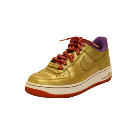 Nike and the Swoosh - Sneakers - Schoenen - Goud - Maat 38,5