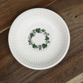Wedgwood Stratford - Soepkom met Schotel