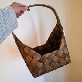 Mand met Hengsel - Gevlochten