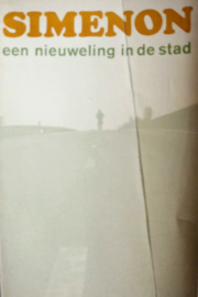 ZB1443/1 - Georges Simenon - Een nieuweling in de stad