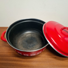 Rood Emaïlle Pan met Deksel