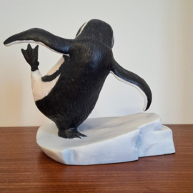 Whoops Pinguin - Michelle Emblem - The Franklin Mint - 1985