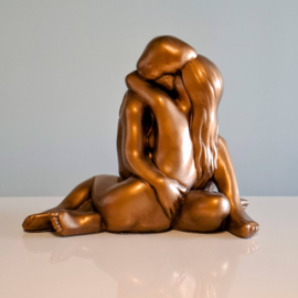 Beeld Naked Embrace uit 1968 van kunstenaar Arnold Bergere
