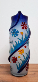 Blauw Vaas Beschilderd met Bloemen - Glaskunst