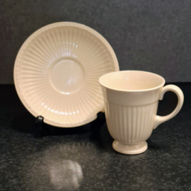 Wedgwood Queens Shape - Kop en Schotel