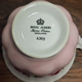 Royal Albert bone China Kop en Schotel