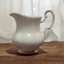 Royal Albert Val D’or Roomkannetje of Melkkannetje