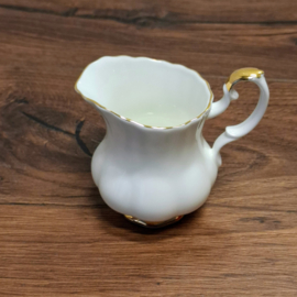 Royal Albert Val D’or Roomkannetje of Melkkannetje