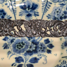 Serveerschaaltje met verzilverd hengsel - RAM - Delfts Blauw