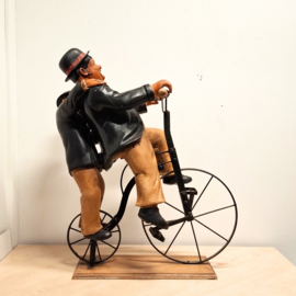 Beeld van Laurel en Hardy op de Fiets - Dikke en de Dunne