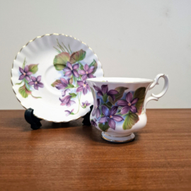 Royal Albert - Purple Violet - Kop en Schotel