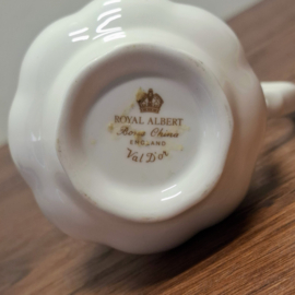 Royal Albert Val D’or Roomkannetje of Melkkannetje