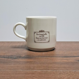 Villeroy en Boch - Beker / Mok - Douwe Egberts - de Koffie wordt gezet