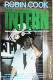 ZB2365/7 - Robin Cook - Intern