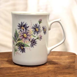 Royal Winchester September - Mok of Beker