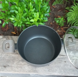 Pan - Diameter 24 cm - made in Italy - H 11 cm