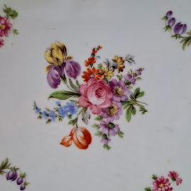 Vintage Serveerschaal of Fruitmand van Porselein