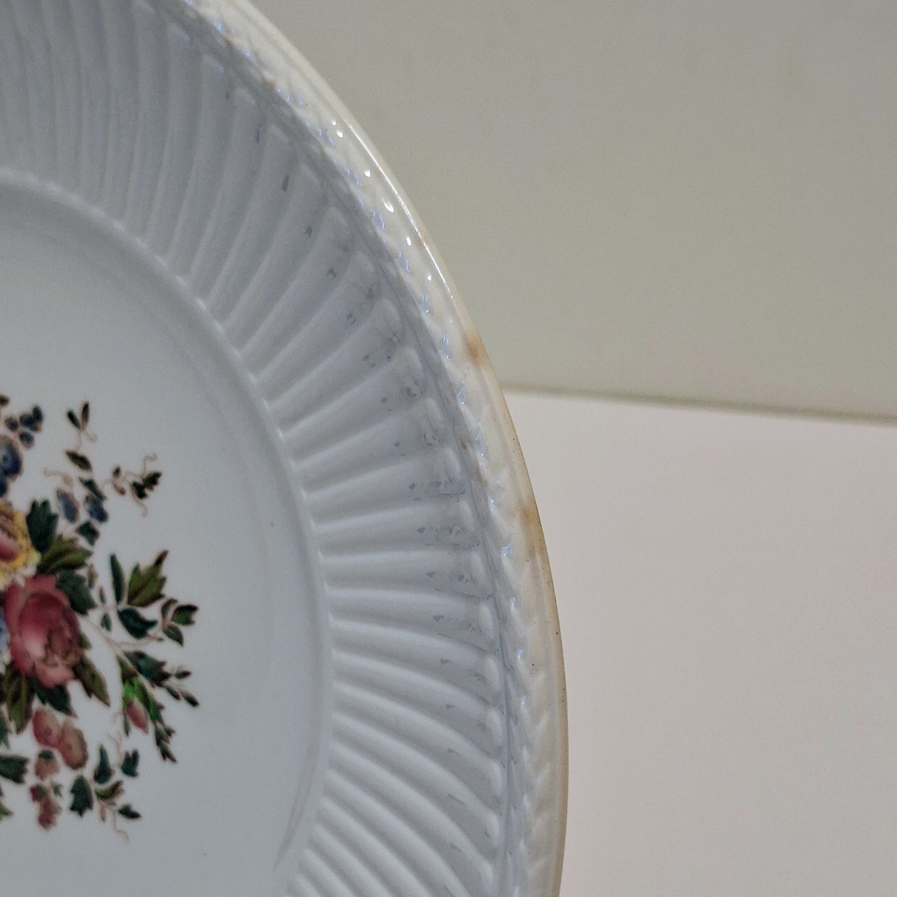 Wedgwood Conway - Bord Diameter  24 cm