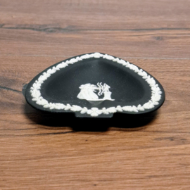 Wedgwood Jasperware Zwart Asbak Hart
