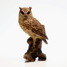 Uil op Stam van Polystone H 37 cm