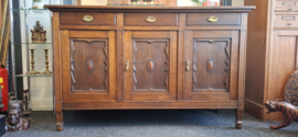 Eiken Dressoir in Louis XV-Stijl