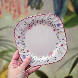 Bord - Johnson Brothers - Summer Chintz