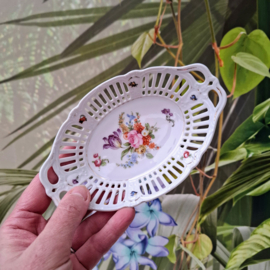 Vintage opengewerkt schaaltje - Bloemen
