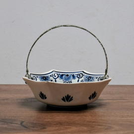 Schaaltje met verzilverd hengsel - Delfts Blauw