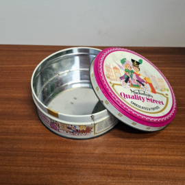 Vintage Mackintosh’s Quality Street Chocolates & Toffees Blik – Klein