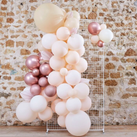 Ballon Backdrop - A touch of Pampas wedding Ginger Ray