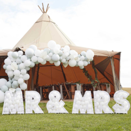 MR AND MRS - letters Ballonnenframe