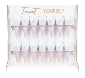 Treat stand - Treat yourself