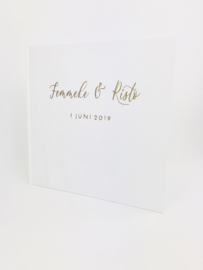 Gastenboek - 30 x 30 cm - 50 Pagina's - Gepersonaliseerd