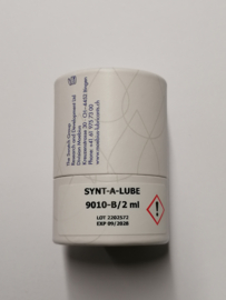 Synta-A-Lube 9010-B