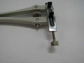 Kastopener V model