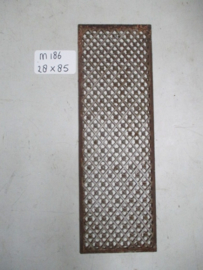 M186 , 28 x 85 cm