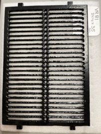 VR 81 , 24,5 x 35 cm